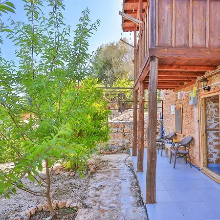 Bademlique Stone Lejlighed *