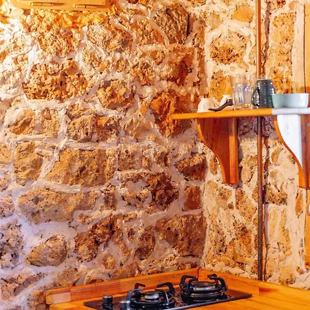 Bademlique Stone * Kaş