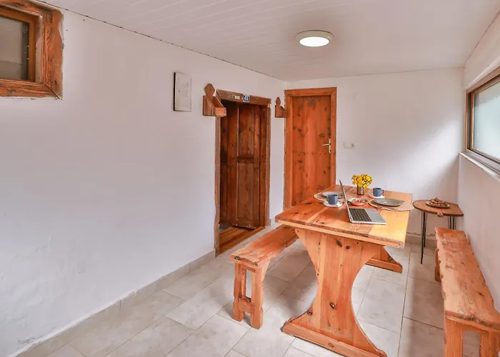 Bademlique Stone Apartment