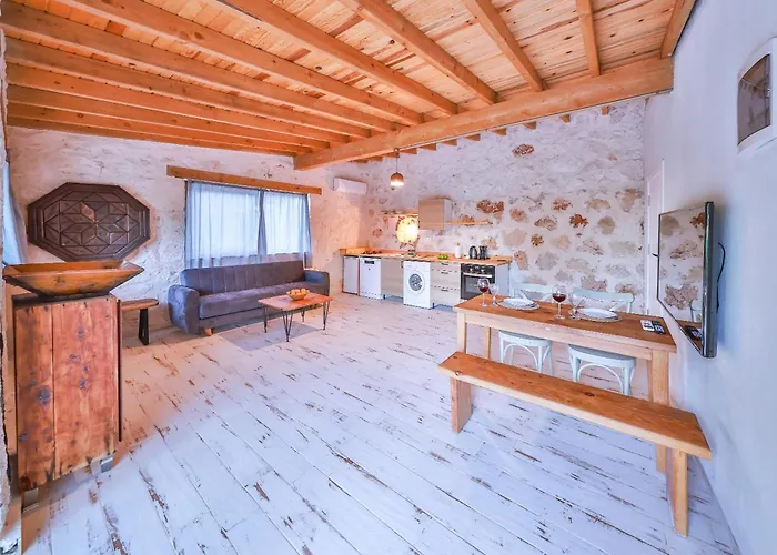 Bademlique Stone Apartment