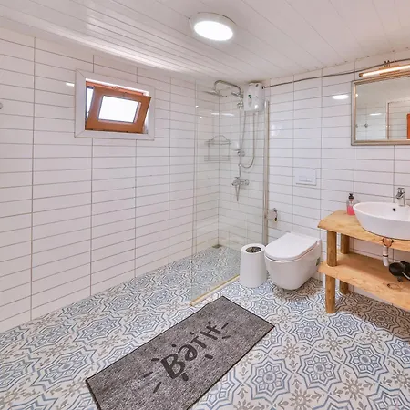 Bademlique Stone Lägenhet Kaş