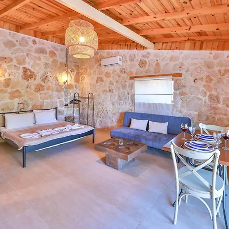 Bademlique Stone Lägenhet *