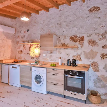 Bademlique Stone Kaş